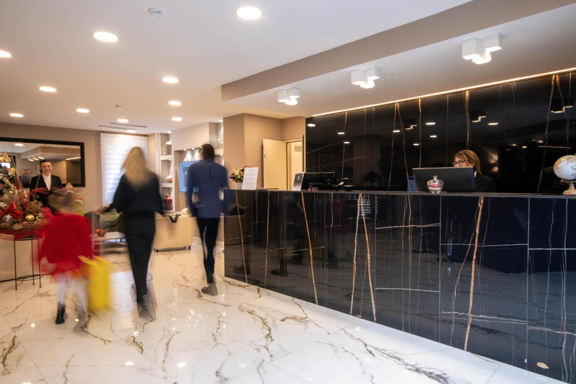 Emma Hotel Bologna Fiera Granarolo dell'Emilia Bagian luar foto